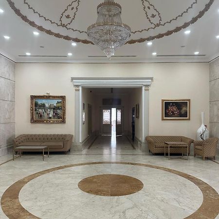 Акку Hotel Astana Buitenkant foto